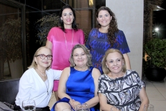 Elíbia Pinheiro, Gaida Bezerra, Rita ,Roberta e Priscilla Pinheiro