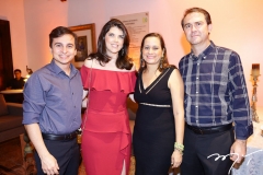 Eduardo e Bárbara Furlani, com Mariana e Alexandre Landim