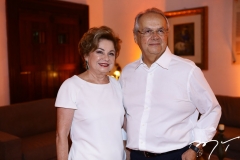 Márcia Medeiros e Hélio Galisa