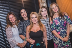 Safira Moreira, Isabelle Leitão, Letícia Studart, Tânia Albuquerque e Ivania Araújo