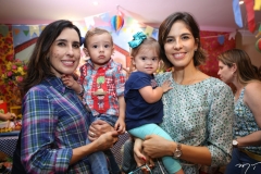 Lina, Miguel, Camila e Marília Fiuza