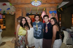 Luiza Borges, Júlia Pimentel, Gabriel e Guilherme Wuet e Jéssica Arruda