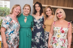 Fátima Bandeira, Marize Castelo Branco, Maria Venâncio, Neuza Falcão e Rejane Oliveira