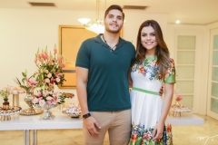 Rômulo Leite e Camila Nogueira