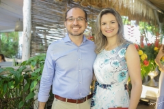 Hilton Alencar e Carol Fortaleza