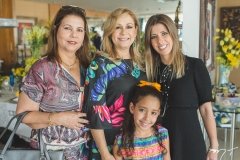 Mônica Lopes, Sarah Philomeno, Bruna Oliveira e Marcela Oliveira