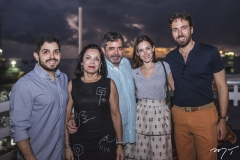 Fernando, Elusa, Totonho, Joana Laprovitera e Marcelo Moraes
