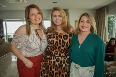 Daury Carvalho, Viviane Bezerra e Beatriz Viana