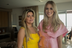 Débora Sena e Sarah Castro