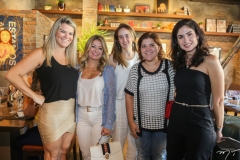 Lana Pinheiro, Tatiana Luna, Gisele Siqueira Campos, Gisela Vieira e Magaly Gentil