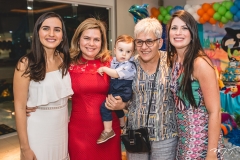 Marina Machado, Natércia Rios, Iago Machado, Junia Tércia e Mayara Rios