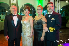 Amarílio e Sâmia Cavalcante, com Yara e Leonardo Salema