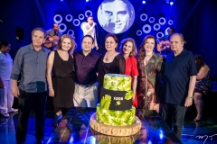 Cláudio e Lenise Rocha, Igor Queiroz Barroso, Paula Frota, Renata Jereissati, Aline Félix Barroso e Tasso Jereissati