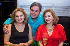 Lenise Rocha, Edson Queiroz Neto e Renata Jereissati