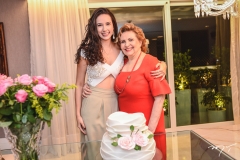 Talita e Ila Bezerra