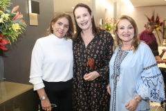 Cecilia Araújo, Ruth Gomes e Ana Maria Vale