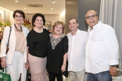 Maitê Pesqueira, Ilia Alencar e Sônia e Antonio Lavour e Victor Hugo