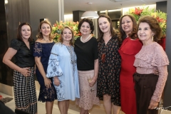 Márcia Cisne, Luciane Vilaça, Ana Maria Vale, Ilia Alencar, Ruth Gomes, Valéria Oliveira e Najla Alves