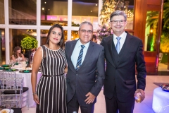 Gisele e Edson Alemane, com Alessandro Cidrão