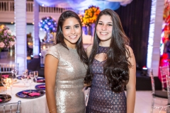 Lívia e Natália Alves