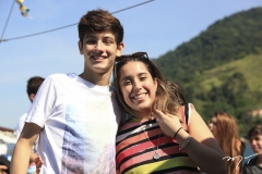 Larissa Delfino comemora aniversário de 15 anos