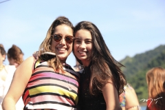Larissa Delfino comemora aniversário de 15 anos