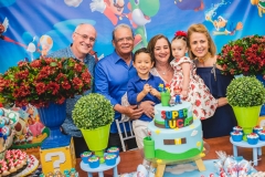 Rui Castelo Branco, José Maria Lima, Luca Asfor, Jeruza Lima, Bianca Lima e Tereza Távora Ximenes
