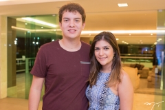 Guilherme Colares e Jéssica Cavalcante