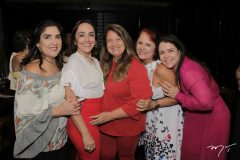 Izabeli Leitão, Denise Sanford, Safira Moreira, Fátima Duarte e Flavia Castelo