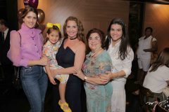 Rebeca Leal, Tyna Leal, Marcia Andrea, Elza Silva e Priscila Leal