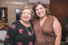 Gláucia Martins e Maria Tereza Magalhães