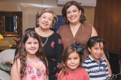 Mariana Girão, Gláucia Martins, João Marcelo Magalhães, Maria Tereza Magalhães e Maria Cecília Magalhães