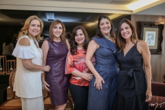 Andréa Delfino, Cristiane Faria, Martinha Assunção, Elisa Oliveira e Ana Virginia Martins