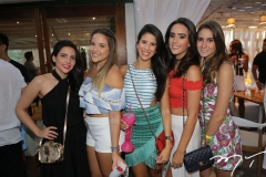 Lara Teles, Lívia Marques, Marcela Pinto, Isabela Nogueira e Vivian Cavalcante