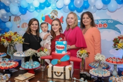 Najla Corrêa, Pedro, Mariah e Sandra Fujita e Cláudia Gradvohl