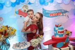 Pedro e Mariah Fujita