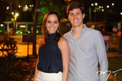 Ana Beatriz e Tiago Aguiar