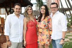 Bruno Bastos e Rebeca Leal, com Carla e Jarson Fonteles
