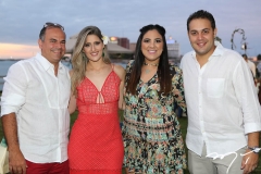 Gustavo Menezes, Rebeca Leal, Fernanda Menezes e Bruno Bastos