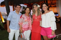Paulo, Tida e Rebeca Leal, com Juliana Viana