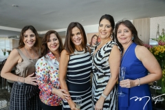 Cris Faria, Martinha Assunção, Ana Virgínia Martins, Elisa Oliveira e Cláudia Gradvohl