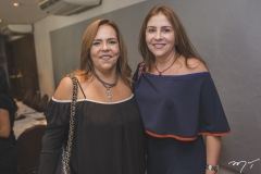 Ailza Ventura e Cristiane Faria