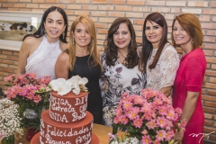 Roberta Fontenele, Letícia Studart, Martinha Assunção, Lorena Pouchain e Suzane Farias