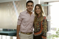 Victor Oliveira e Bia Gradvohl