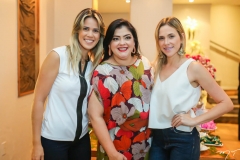 Sandra Bezerra, Viviane Almada e Marta Freire