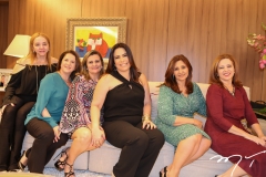 Aniversários na casa de Nara Amaral