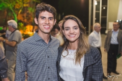Guilherme Queiroz e Flávia Maia