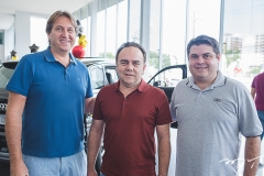 Philip Brookes, Fernando Linhares e Igor Nogueira