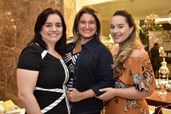 Lia Fereire, Karina Bezerra e Ana Paula Freire