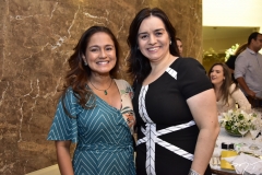 Nazaré Santiago e Lia Freire
